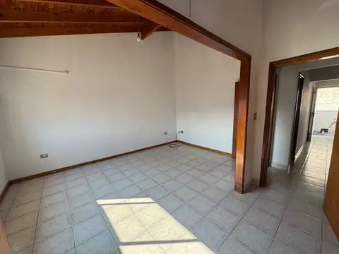 Departamento tipo casa - Blas Parera esq. San Luis, Quilmes Oeste