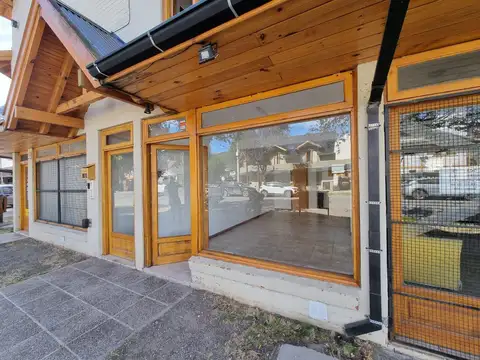Local en Alquiler en San Martin de los Andes, $ 850.000