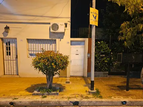 PH tipo casa en venta en San Andres, con entrada independiente