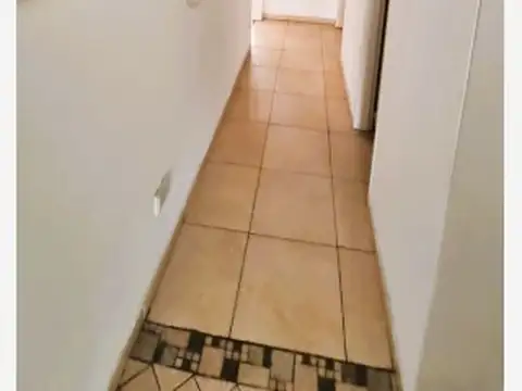 *DEPTO. 3 AMB. CON BALCÓN AL FRENTE