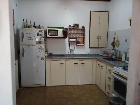 Depto Tipo Casa en Venta en Villa Ballester, USD 140.000