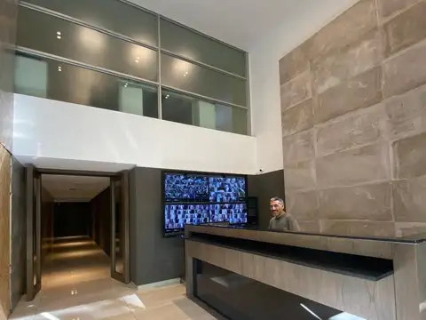 Oficina en Alquiler al Norte