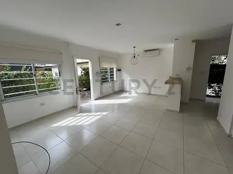 Departamento en Alquiler con 1 cocheras