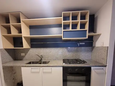 Departamento en Alquiler con 1 cocheras