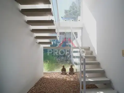 Casa en Alquiler en Countries y Barrios Cerrados en Berazategui, USD 2.700