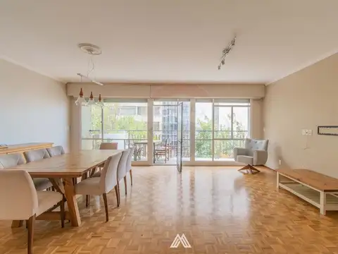 Departamento en Alquiler de 4 ambientes