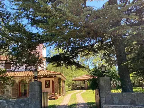 DEV. Casa en alquiler en Córdoba, La cumbre, chalet 'el metejón'.  A 600 metros del centro de la cumbre.