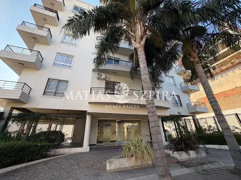 Venta departamento 2 ambientes en Lomas del mirador