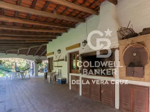 Quinta en Venta con 2 cocheras