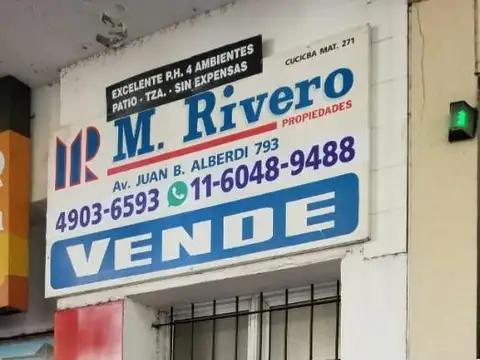 Depto Tipo Casa en Venta de 5 ambientes