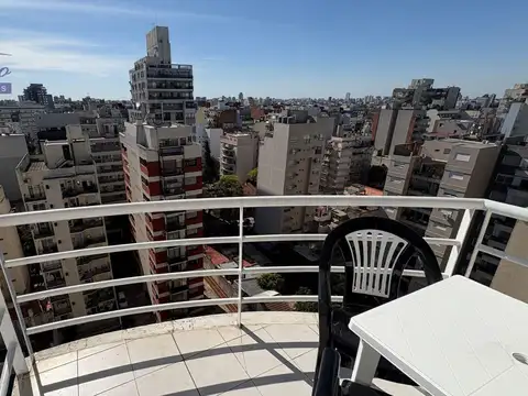 Hermoso 1 amb. con balcón. Vista Panoramica.