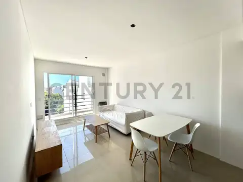 Av. Diaz Velez 5500, Piso 9