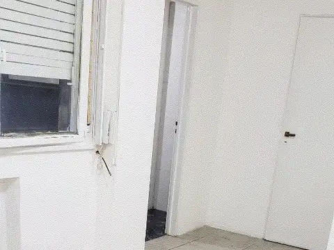 CÓMODO DOS AMB, 33 mts, Cocina Indep, Piso 5°, Apto Prof, Impecable!