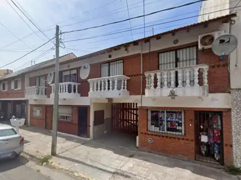 PH en venta - 3 Dormitorios 2 Baños - Santa Teresita
