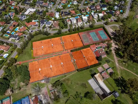 Quinta en Venta en Francisco Alvarez, USD 340.000