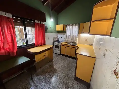 VENTA QUINTA 4 AMBIENTES TORTUGUITAS PILETA