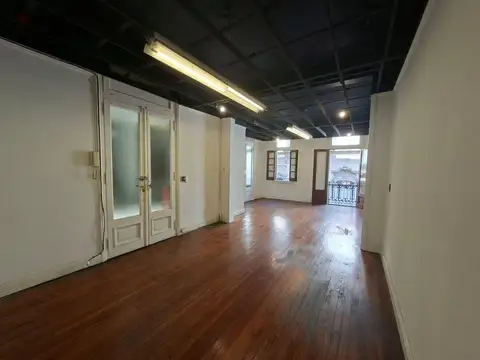 VENTA OFICINA EN SAN NICOLAS