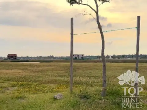 Lote-Venta-Puertos del Lago-Amarras-Escobar-al agua