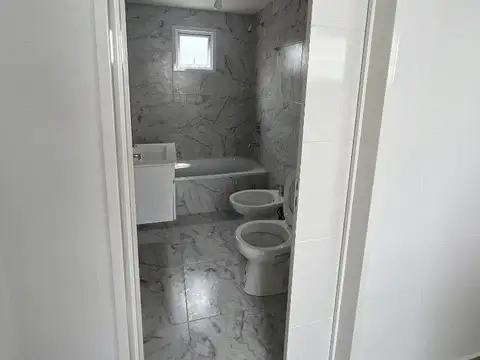 Depto Tipo Casa en Venta en Villa General Mitre, USD 170.000