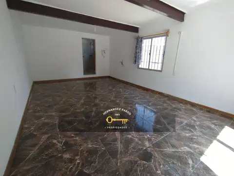 Casa en Alquiler de 1 dormitorio