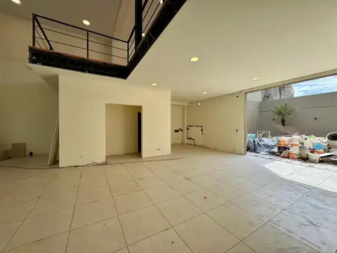 Local en Alquiler en Belen De Escobar, $ 3.500.000