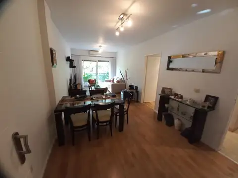 Alquiler  TOTALMENTE AMOBLADO  Departamento 3 ambientes con cochera. Villa Devoto