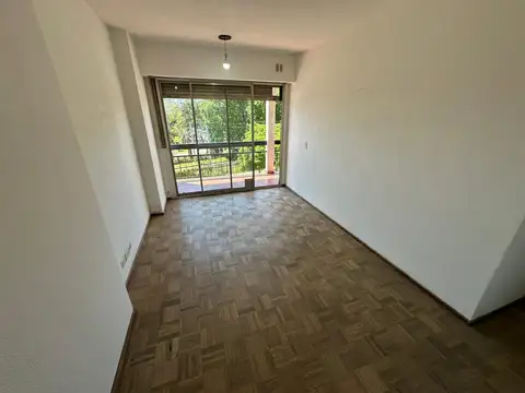 Avenida Ramón Franco 6200