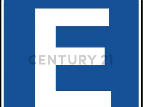 Cochera en venta La Plata.