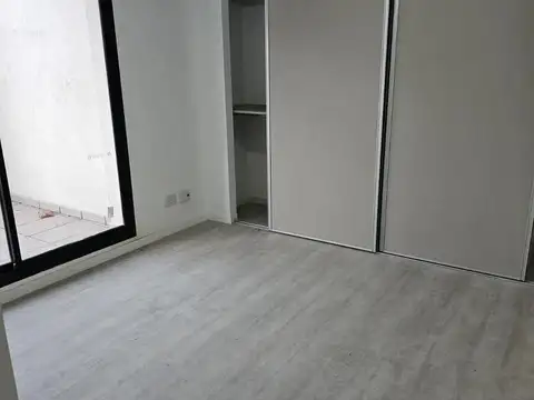 Dpto 3 amb a estrenar, 8° A, 88 m2 total, c/balcón al fte, L