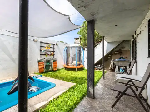 Casa en Venta con 1 cochera
