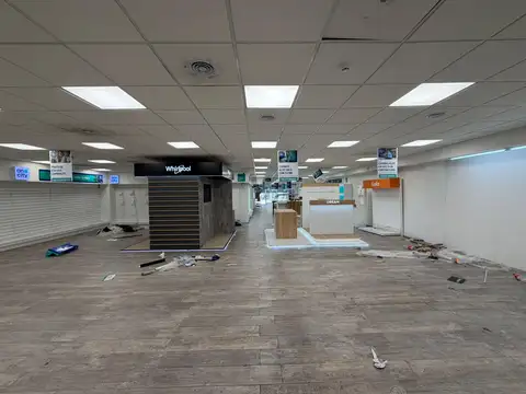 Local en Alquiler 90 años