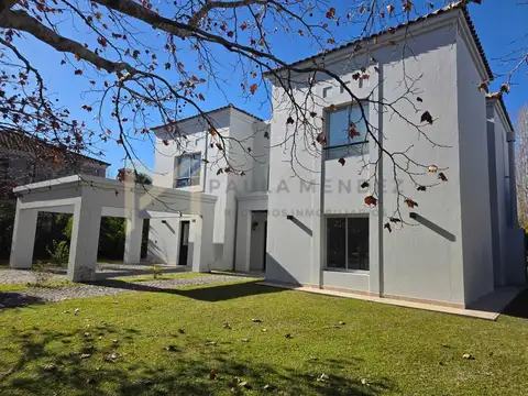 Av. De Los Lagos Nordelta 4800