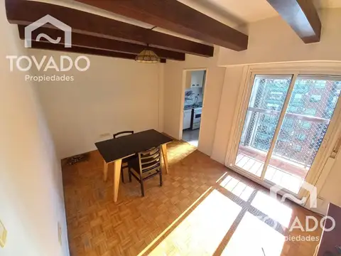Oportunidad! 2 Ambientes en Piso Alto en Palermo!