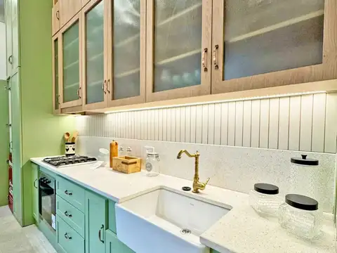 Venta Casa 3 Dormitorios Reciclada con Pileta y Parrillero Ricchieri 400