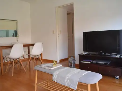 Mansilla al 3700 entre Jerónimo Salguero y Vidt