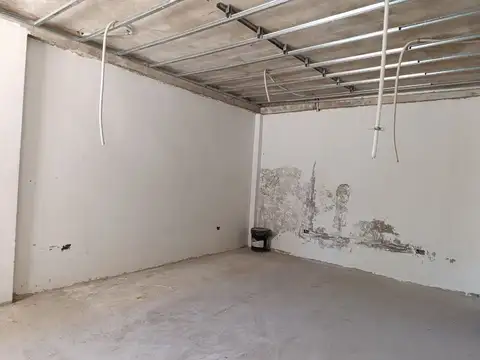 Departamento en Venta en Luis Guillon, USD 43.000