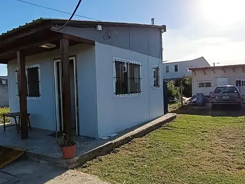 Casa en Alquiler en Capitan Bermudez, $ 250.000