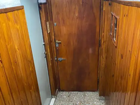 Depto Tipo Casa 4 ambientes con 2 baños