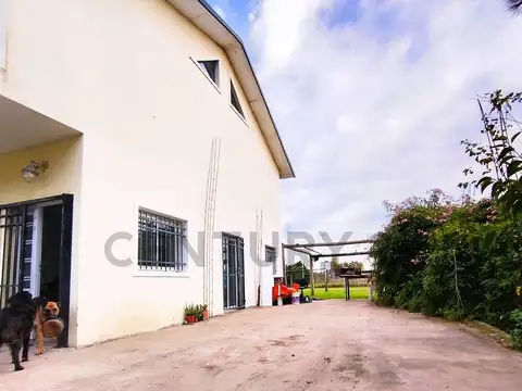 VENTA CASA EN CALLE 186 E/ 72 Y 73