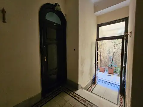 Depto Tipo Casa en Venta en Monserrat, USD 89.000