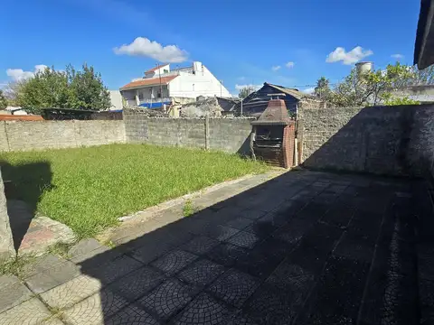 Casa en Venta en Lomas De Zamora, USD 55.000