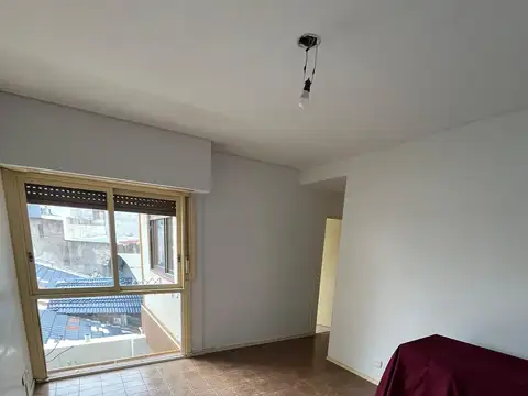 Departamento 2 ambientes lateral muy luminoso excelente ubicacion