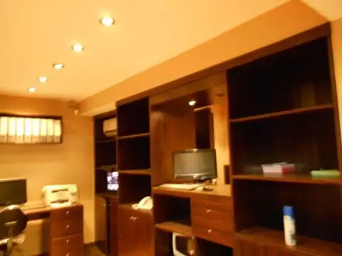 Av. Pres. Arturo U. Illia 1800