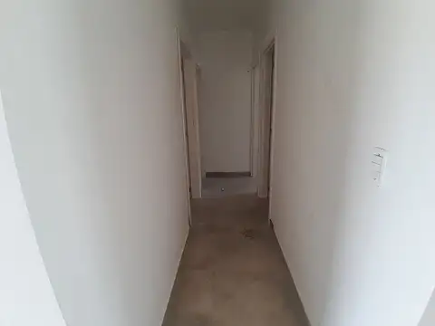 VENTA CASA 3 DORM EN BARRIO SPILIMBERGO NORTE CBA