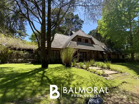 Chalet tradicional en Venta - Pinamar, Céntrico.