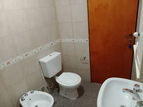 Departamento en Alquiler en Tristan Suarez, $ 370.000