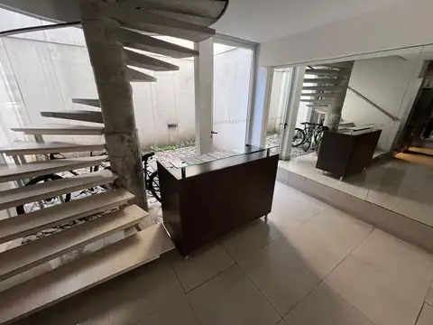 Oficina en Venta al Este