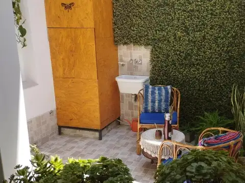 Depto Tipo Casa en Venta 60 años