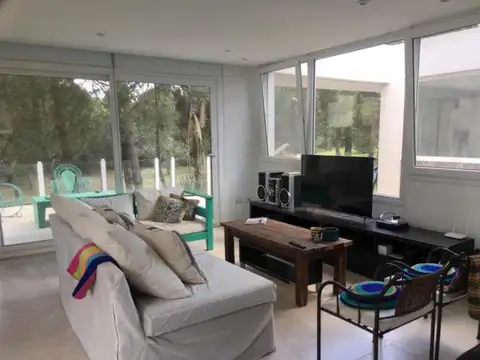 Casa en Venta en Pinamar, USD 250.000