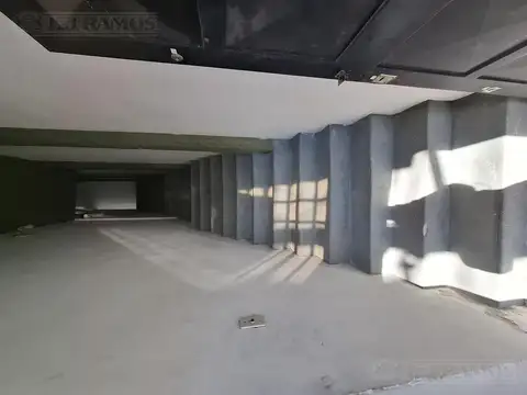 Local en Alquiler en Ciudadela, USD 2.100